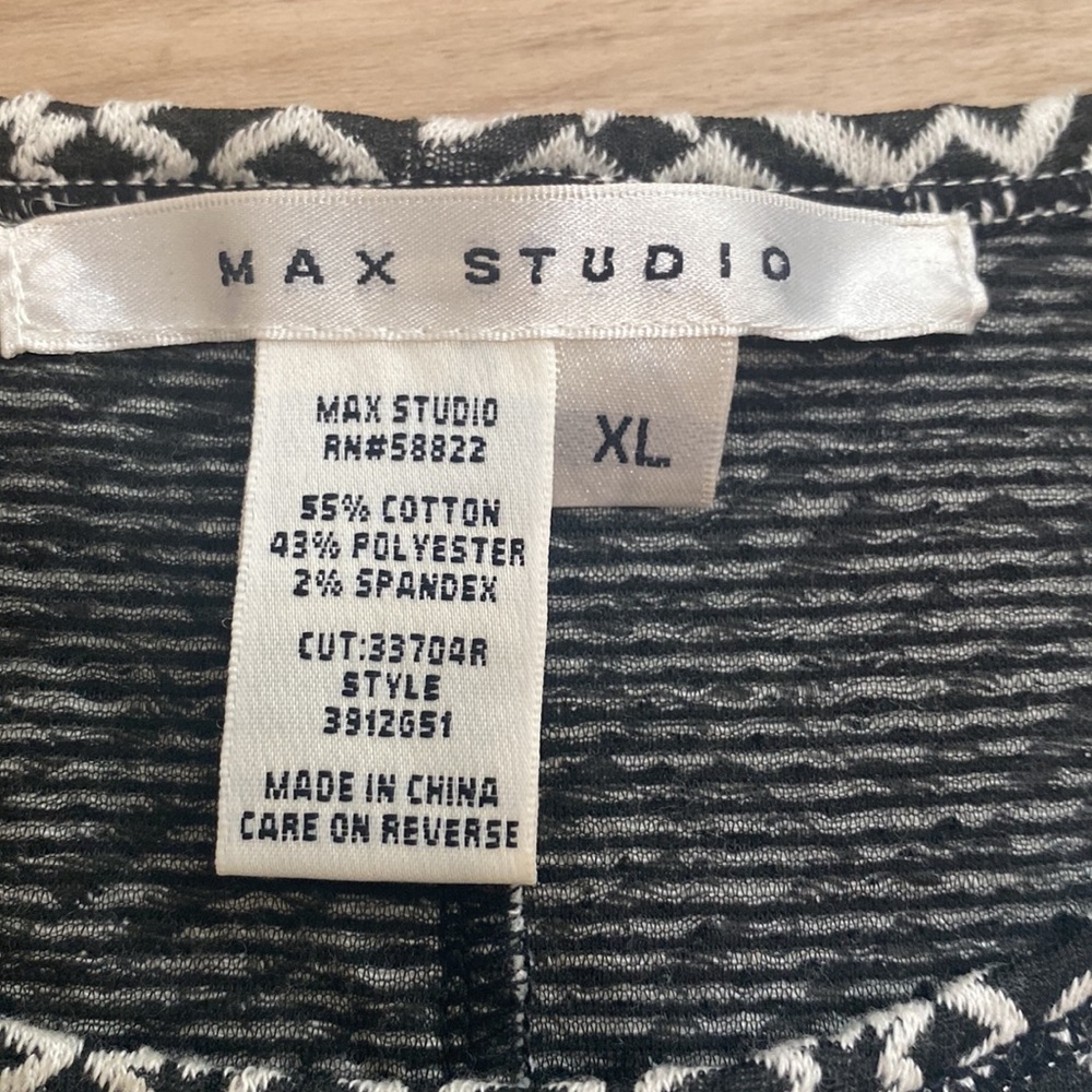 Max Studio Womens L/Xl Sleeves Bodycon Black and White Tank Dress. - Picture 3 of 10